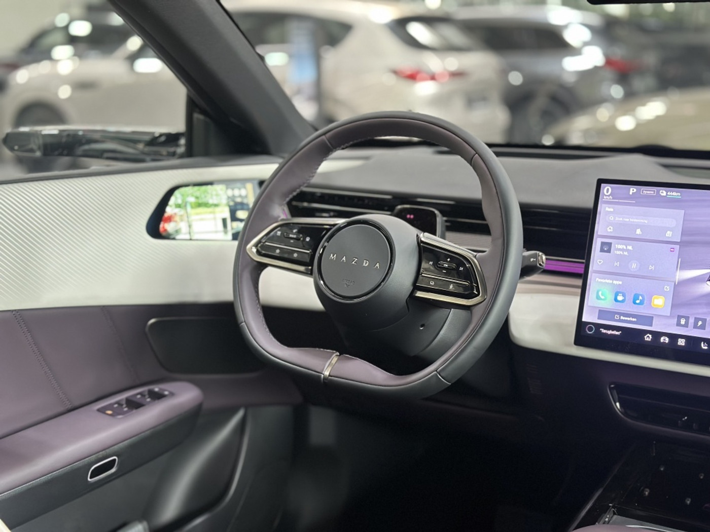 Foto van Mazda Cx-6e