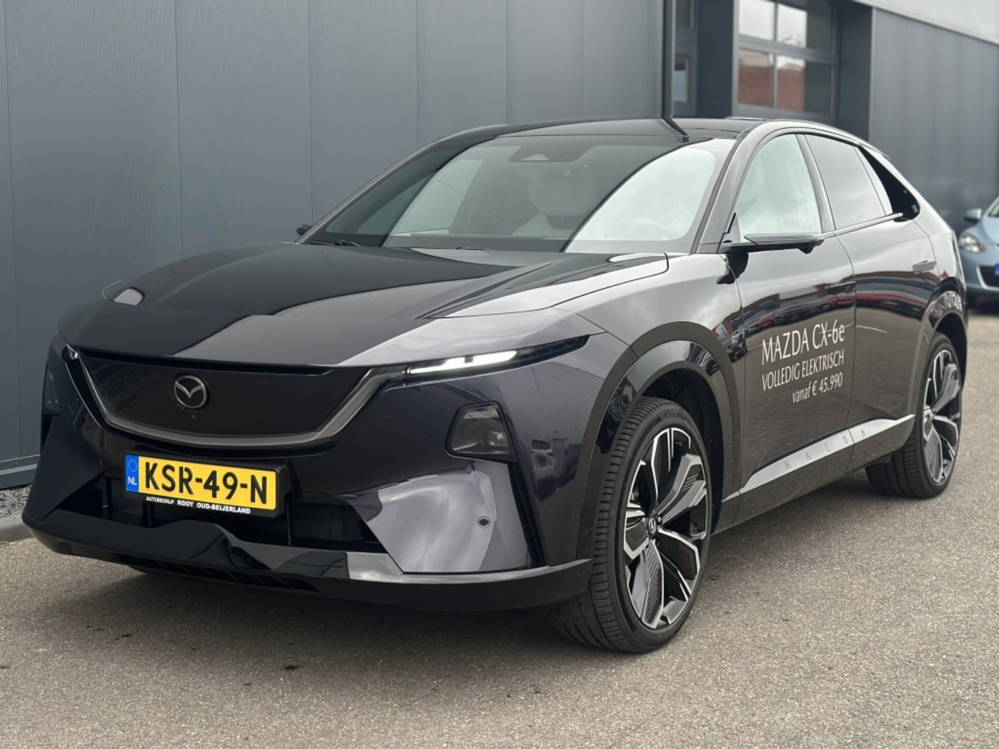 Foto van Mazda Cx-6e