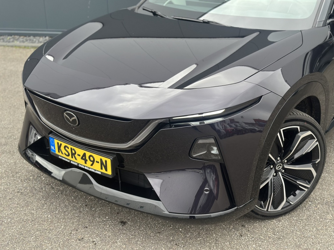 Foto van Mazda Cx-6e