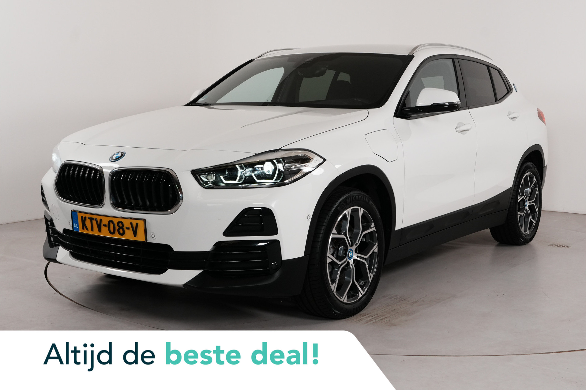 BMW X2 xDrive25e Business Edition Plus 2023 - voorkant
