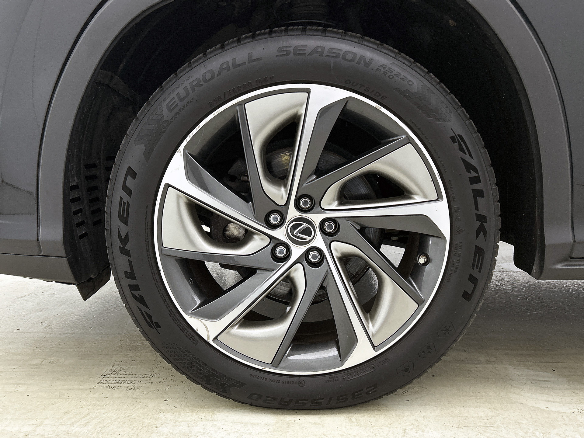 Foto van Lexus RX