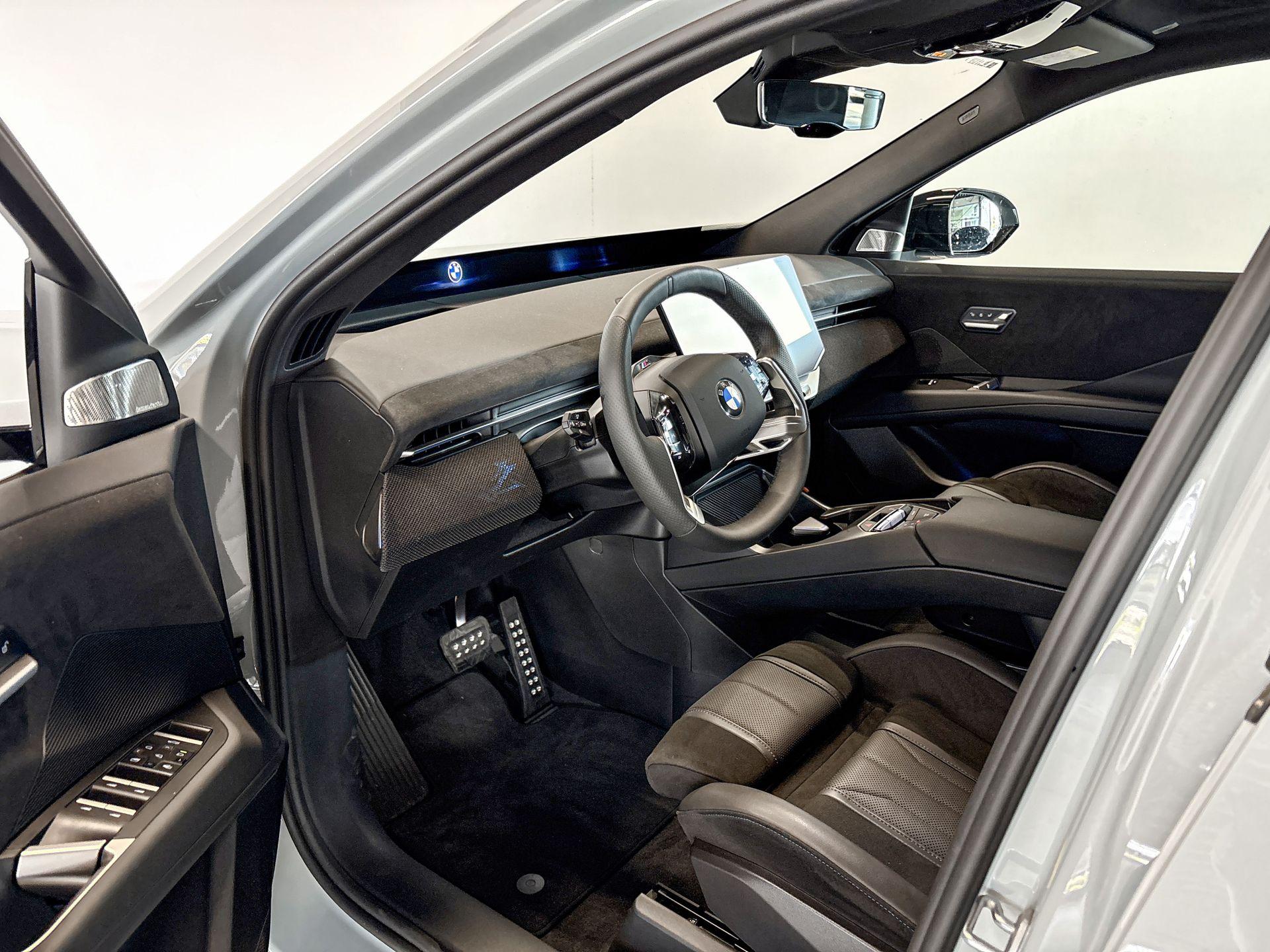 Foto van BMW Ix3