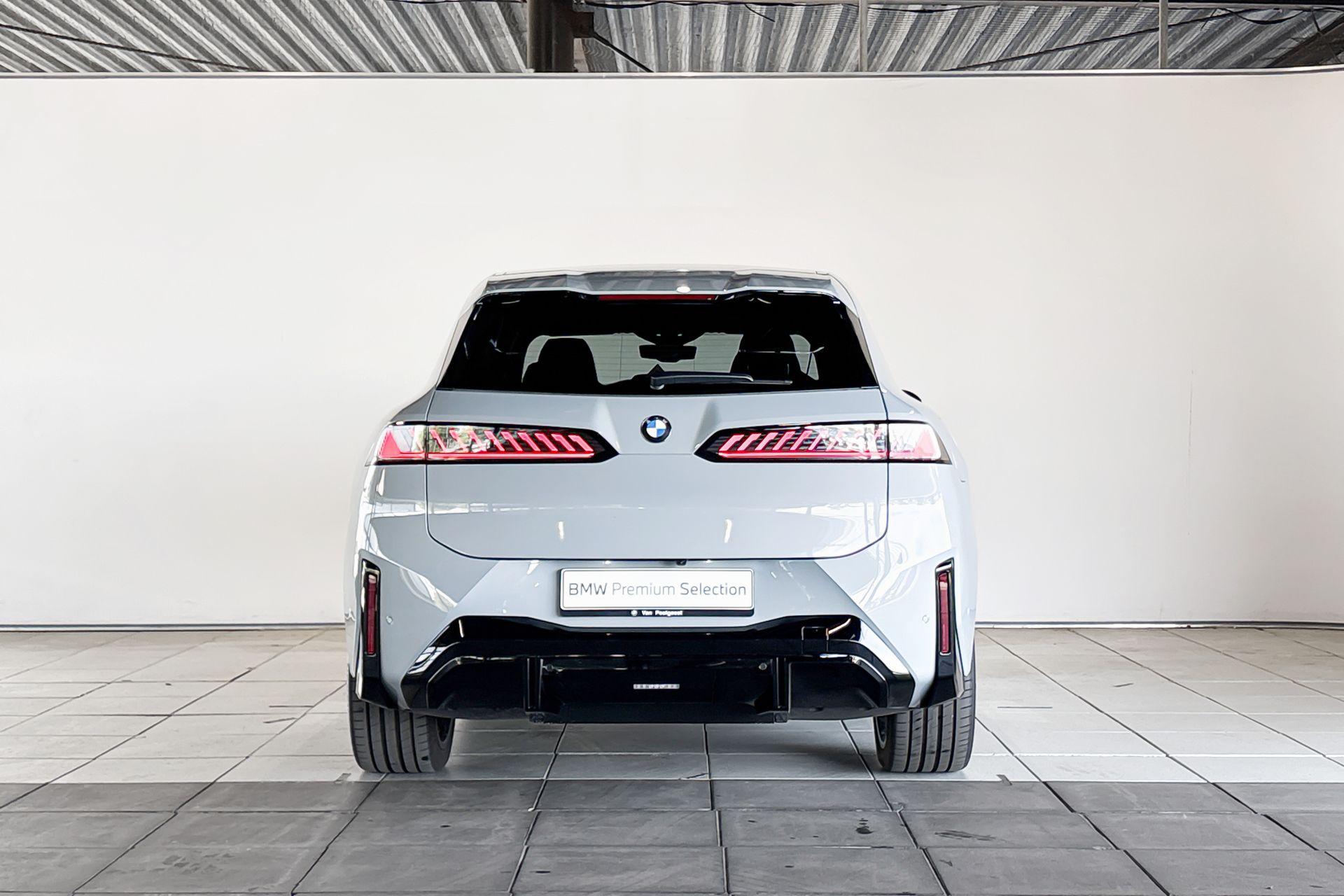 Foto van BMW Ix3