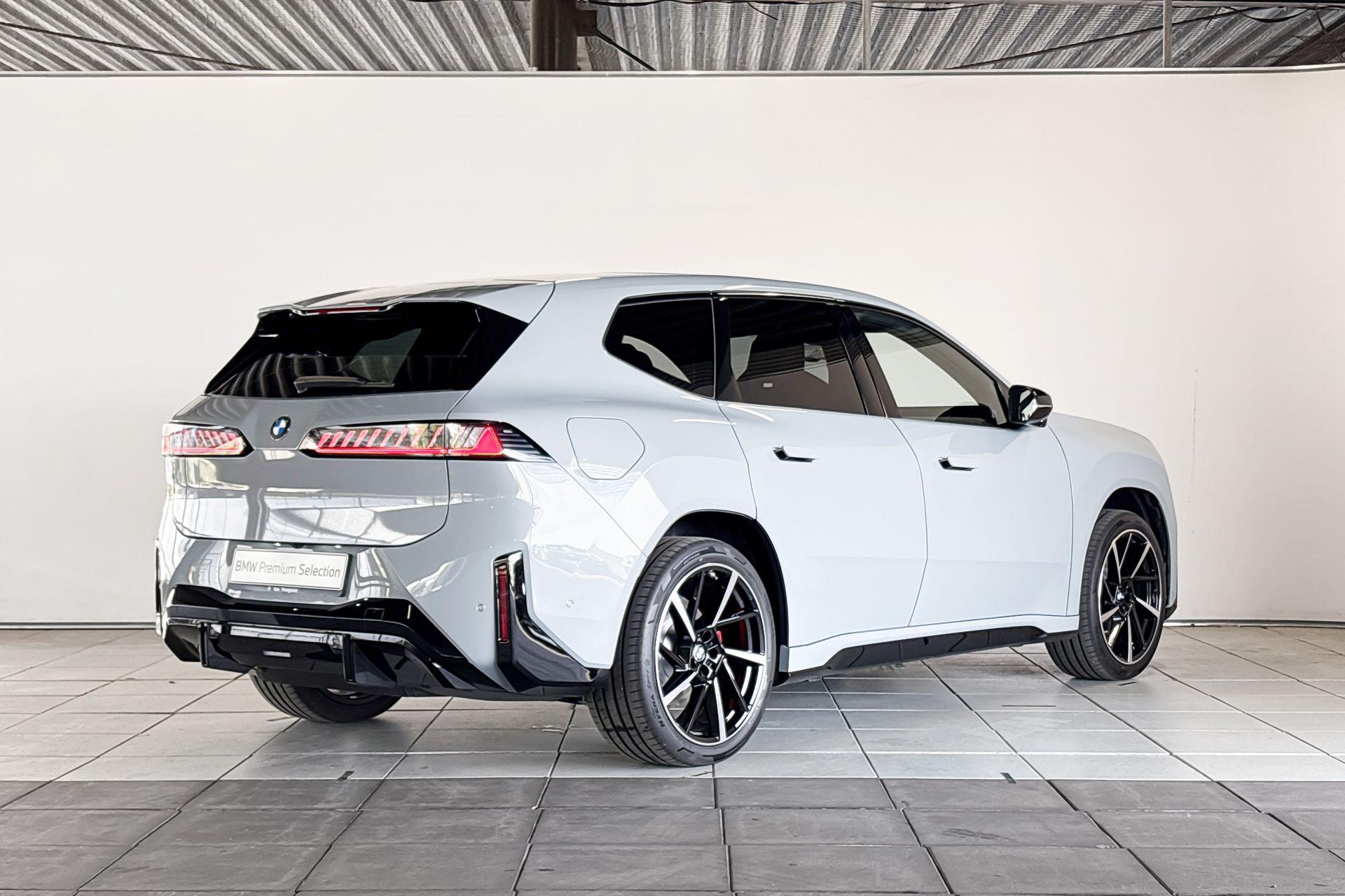 Foto van BMW Ix3