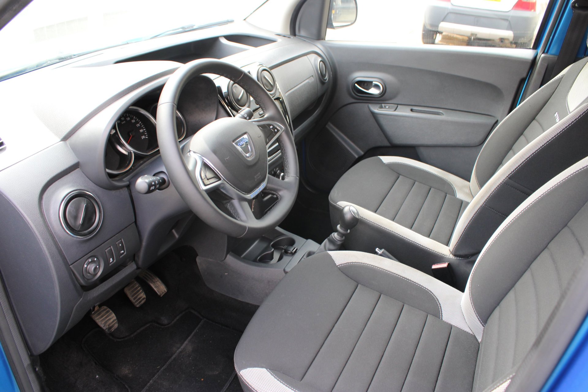 Foto van Dacia Dokker