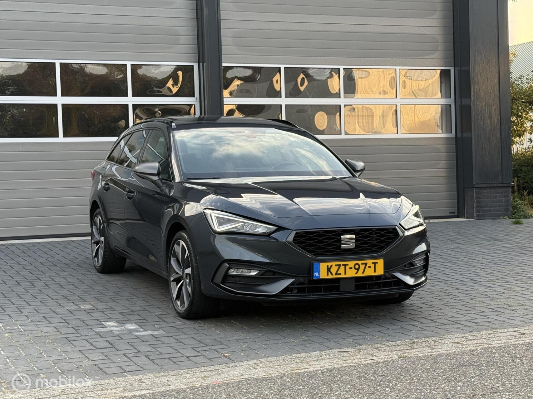 Foto van Seat Leon Sportstourer