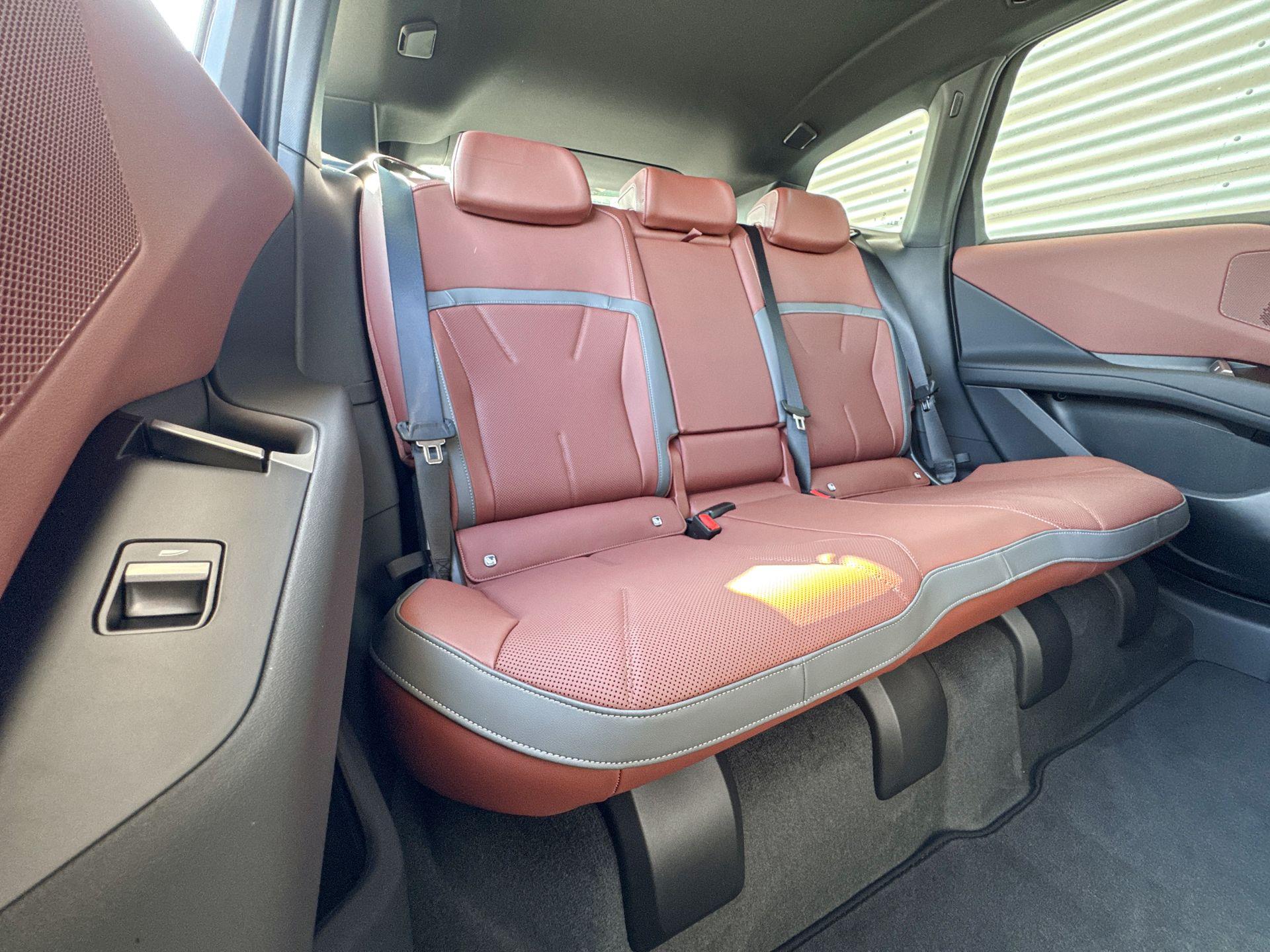 Foto van BMW Ix3