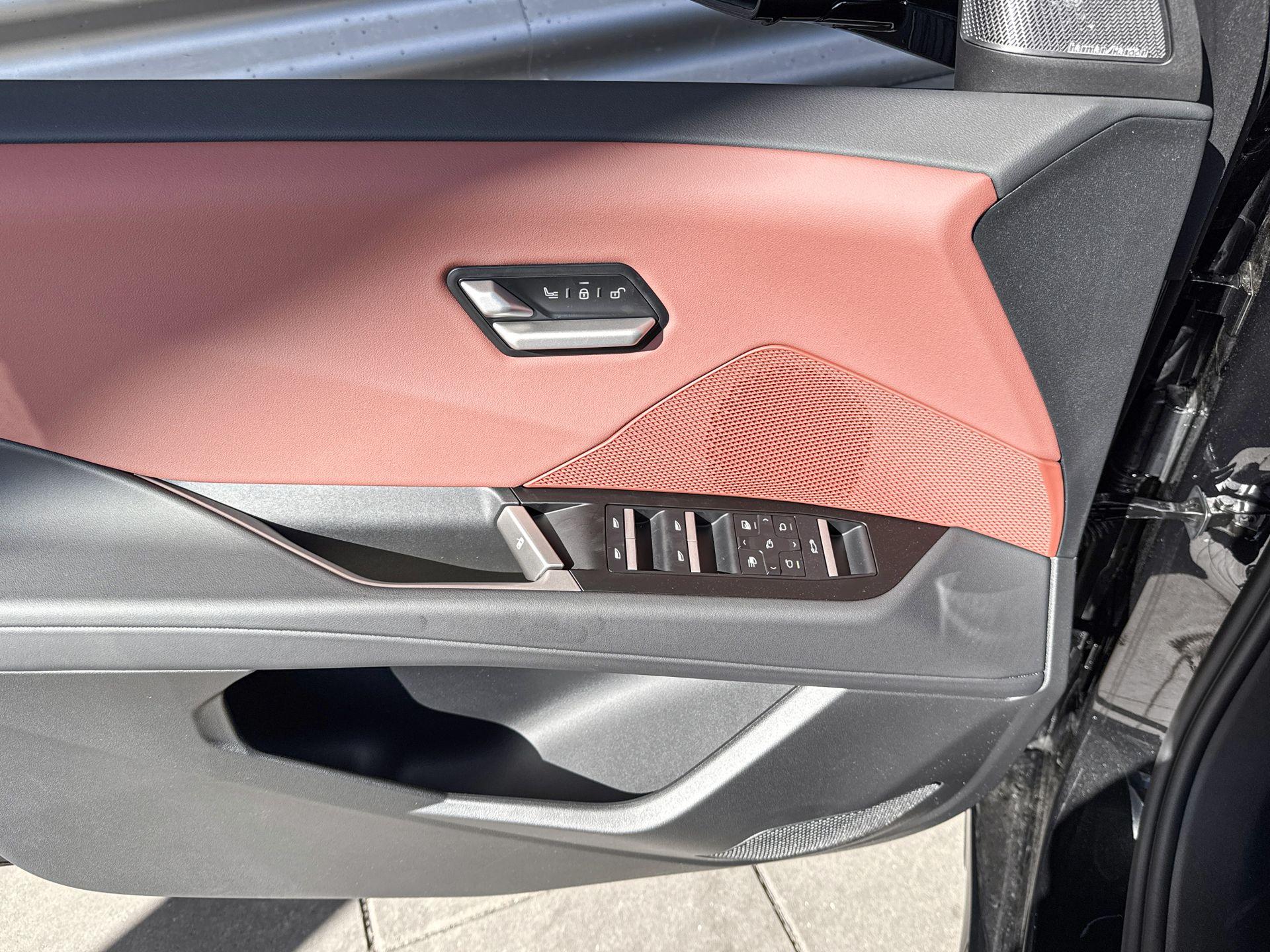 Foto van BMW Ix3