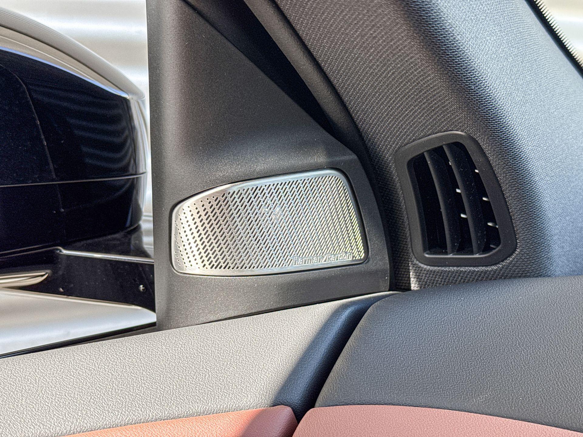 Foto van BMW Ix3