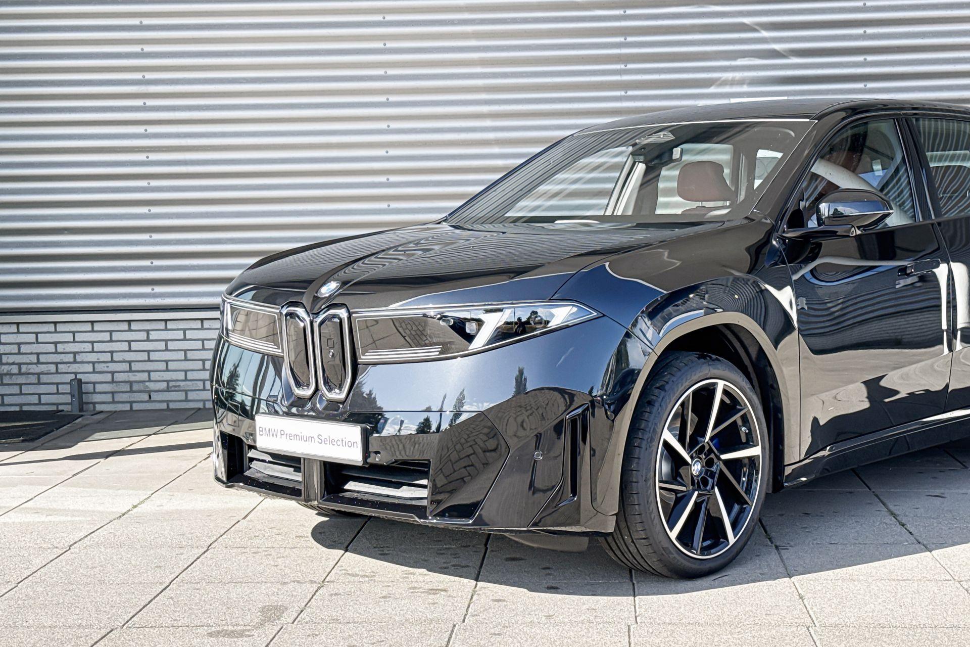 Foto van BMW Ix3