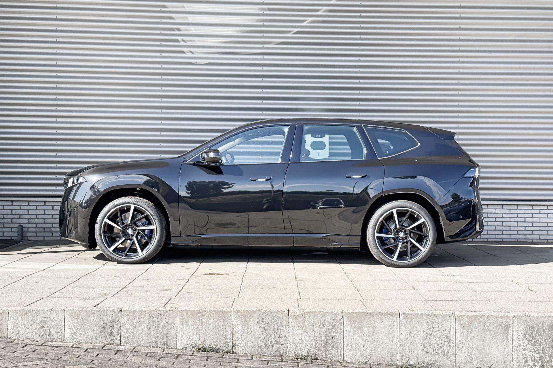 Foto van BMW Ix3