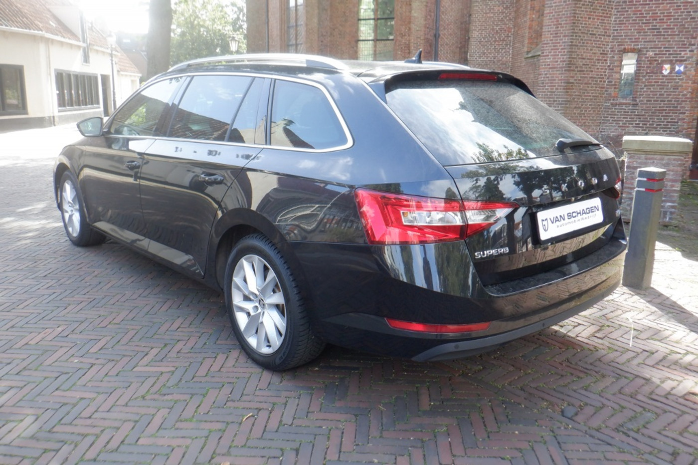 Foto van Skoda Superb Combi