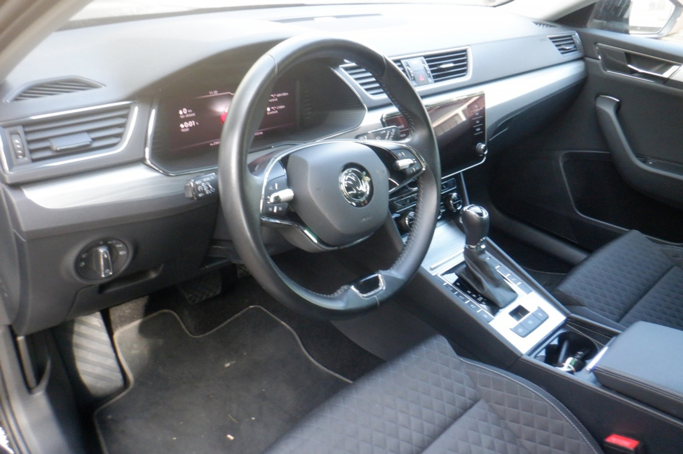 Foto van Skoda Superb Combi