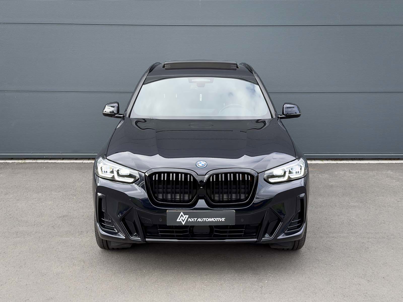 Foto van BMW Ix3