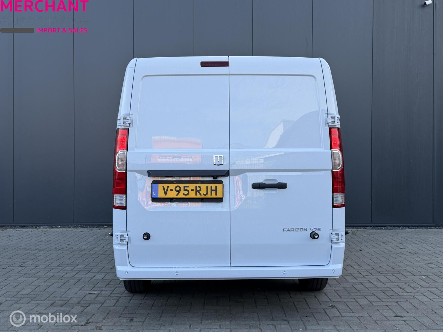 Foto van Farizon V7e