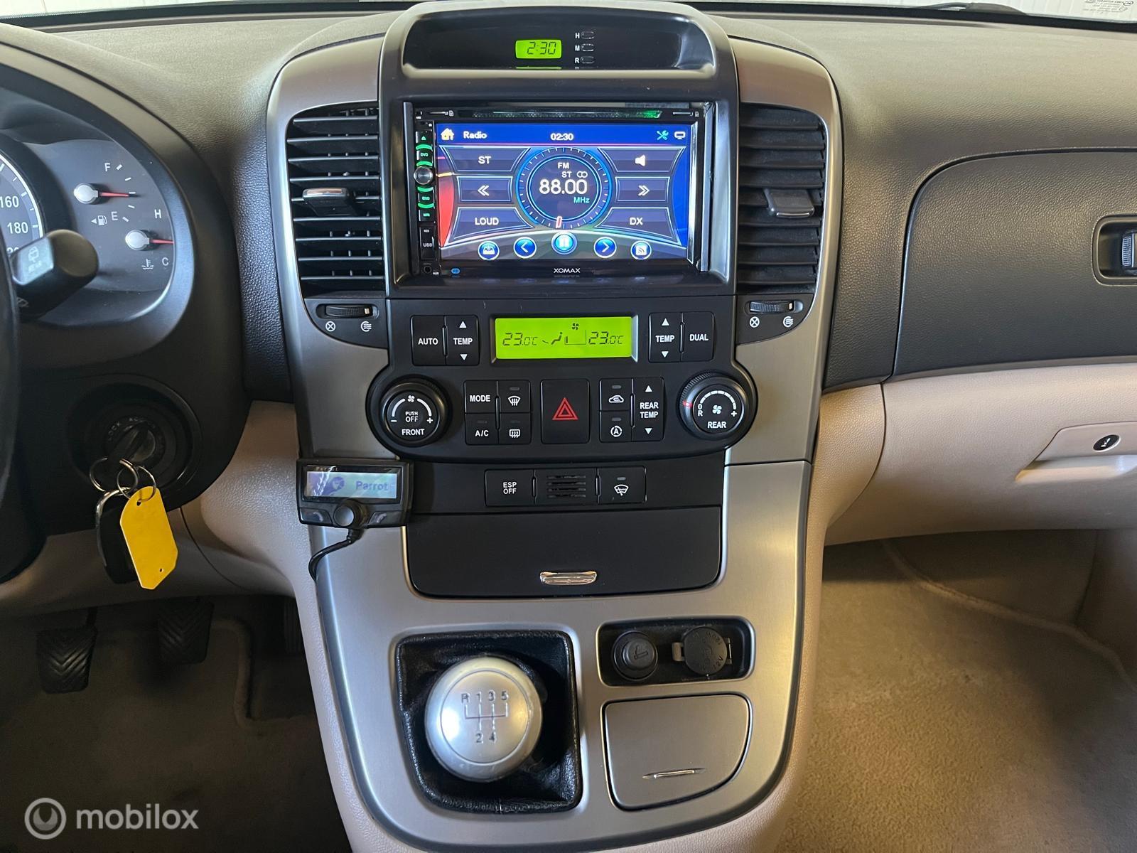 Foto van Kia Carnival