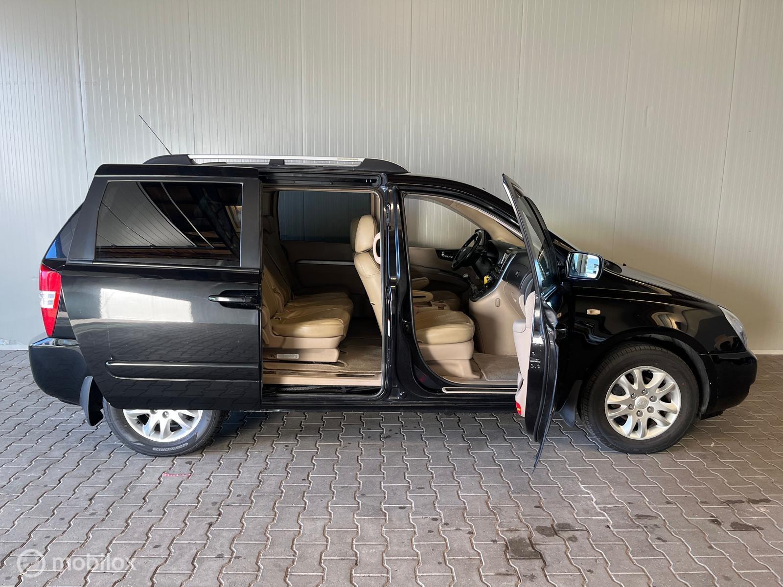 Foto van Kia Carnival