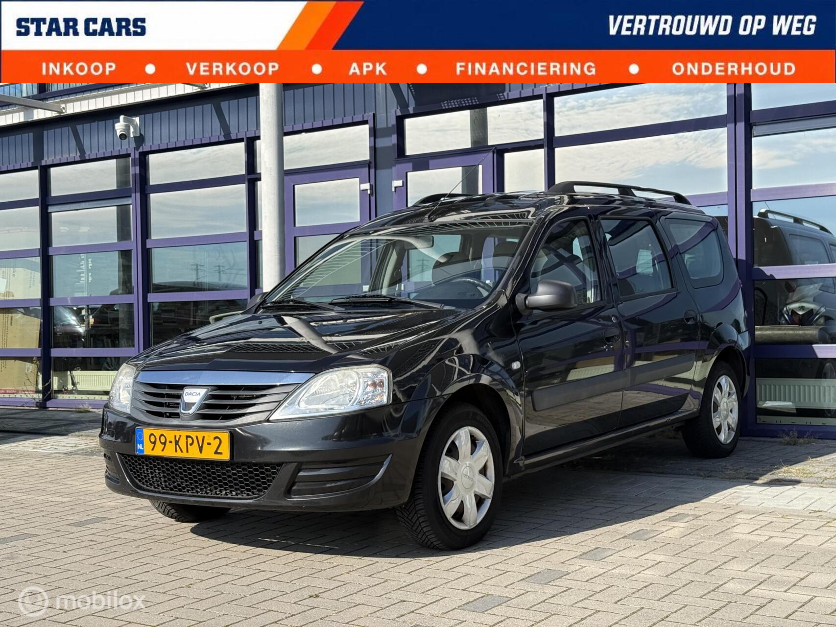 Dacia Logan 1.6 Lauréate| APK| Airco| NAP 2010 - voorkant