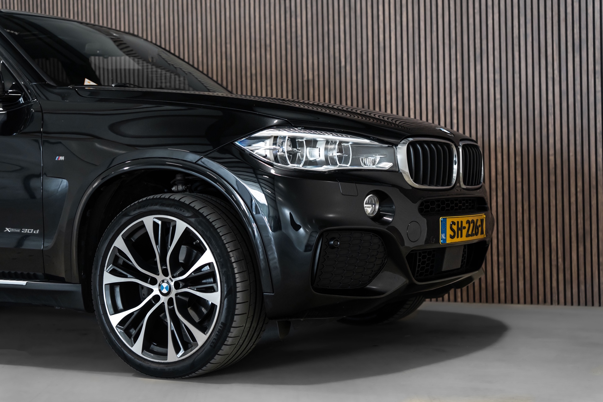 Foto van BMW X5 Xdrive30d