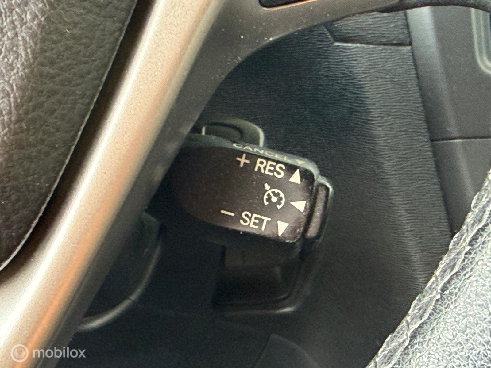 Foto van Toyota Toyota Avensis