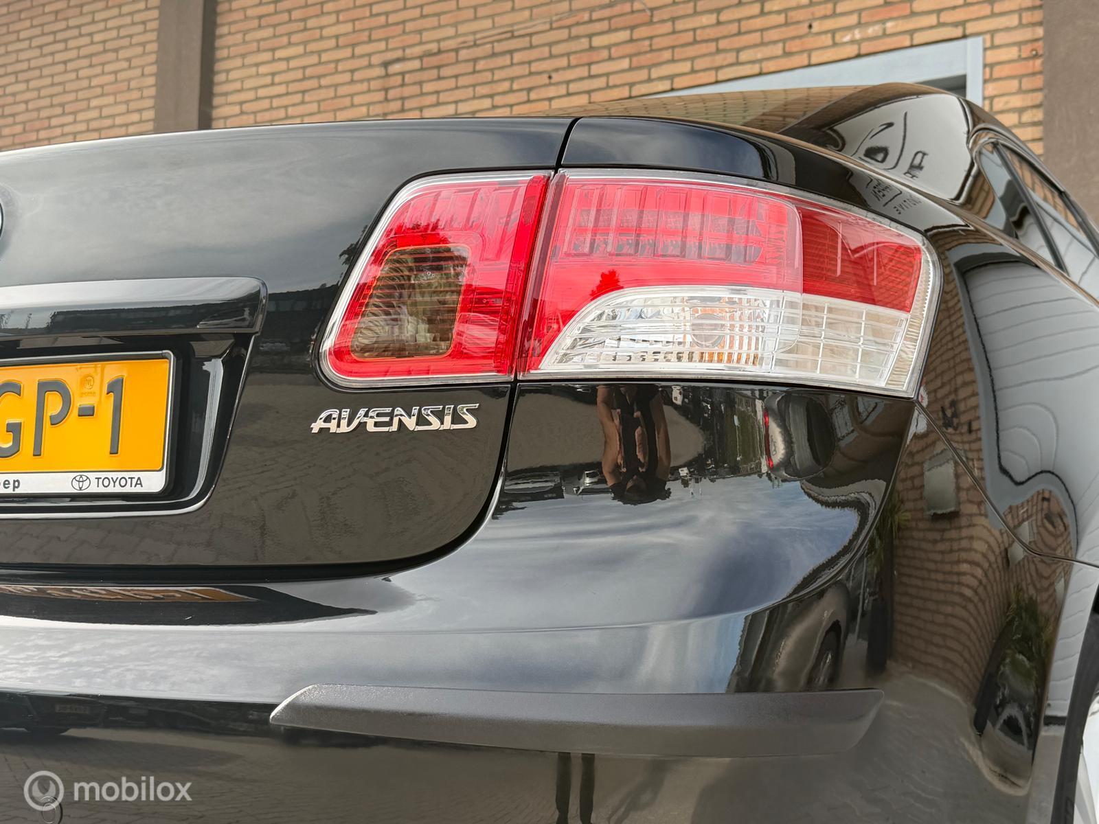 Foto van Toyota Toyota Avensis