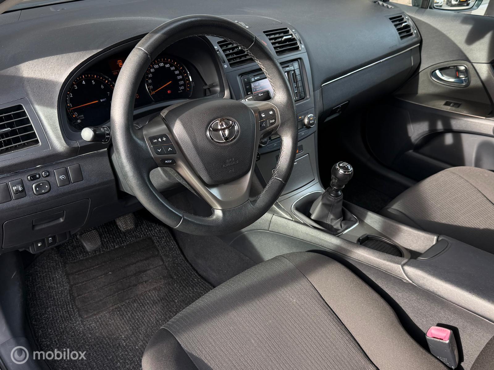 Foto van Toyota Toyota Avensis