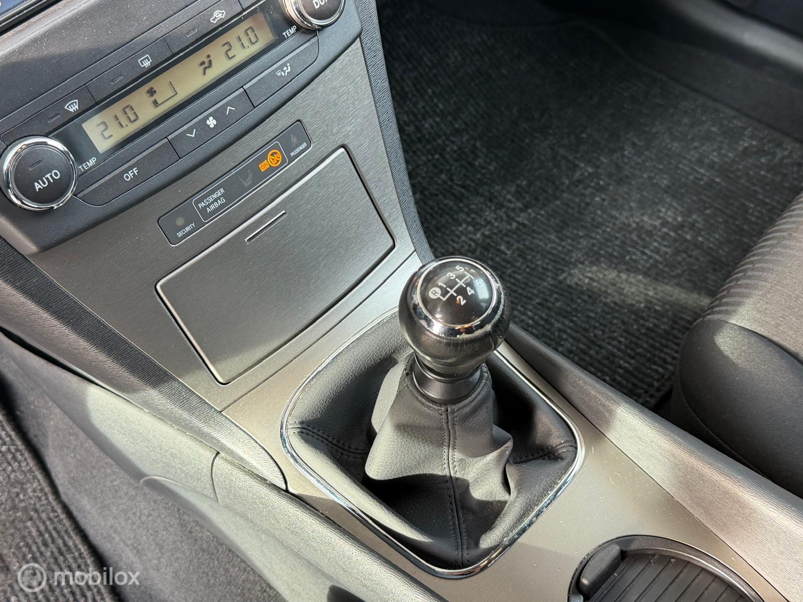 Foto van Toyota Toyota Avensis