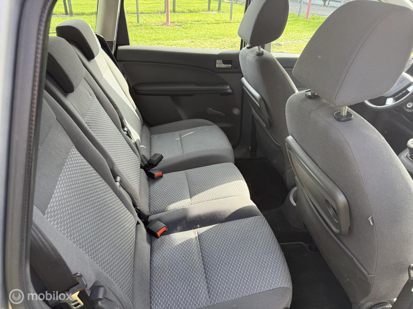Foto van Ford Focus C-max