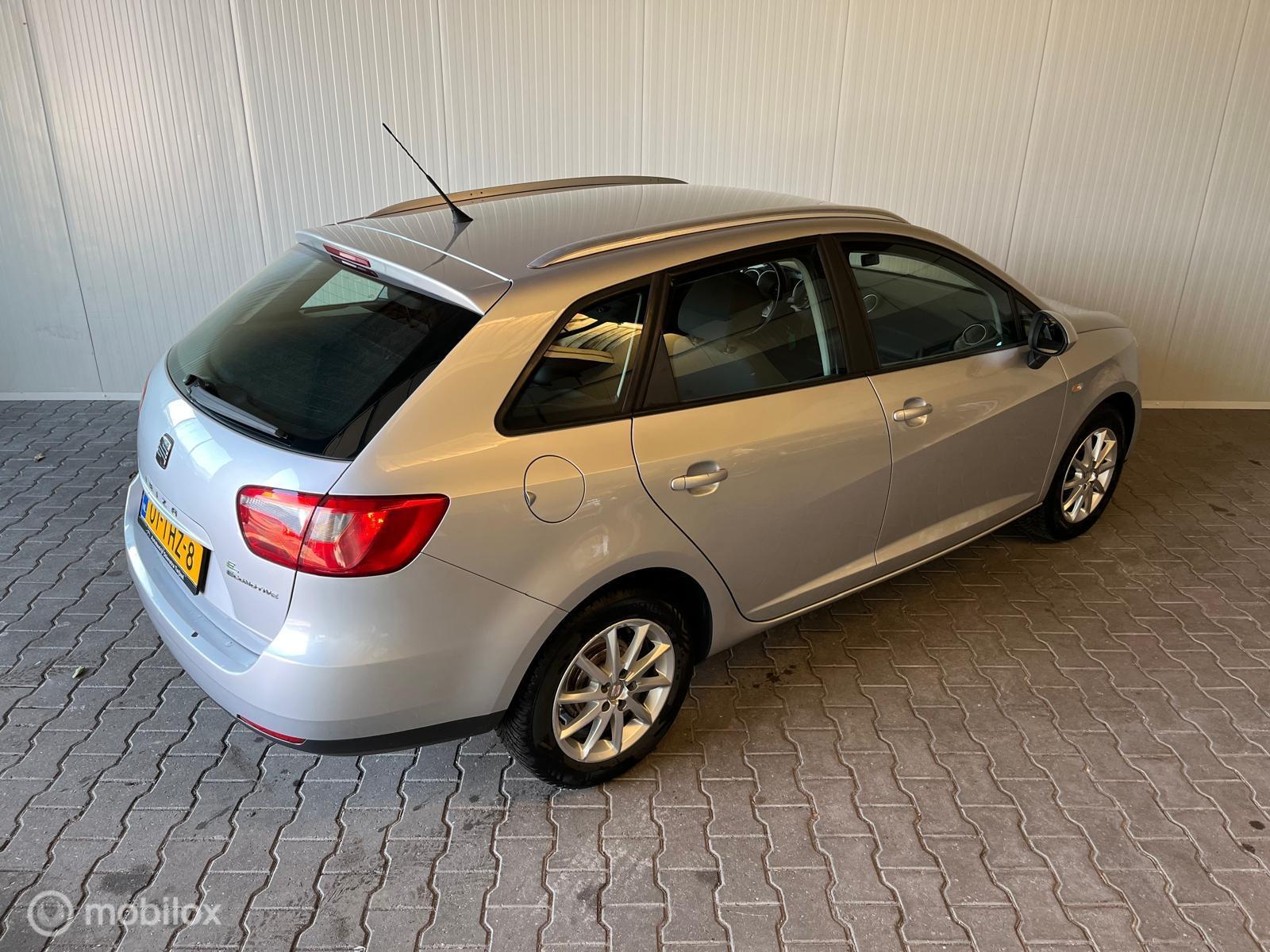 Foto van Seat Ibiza ST