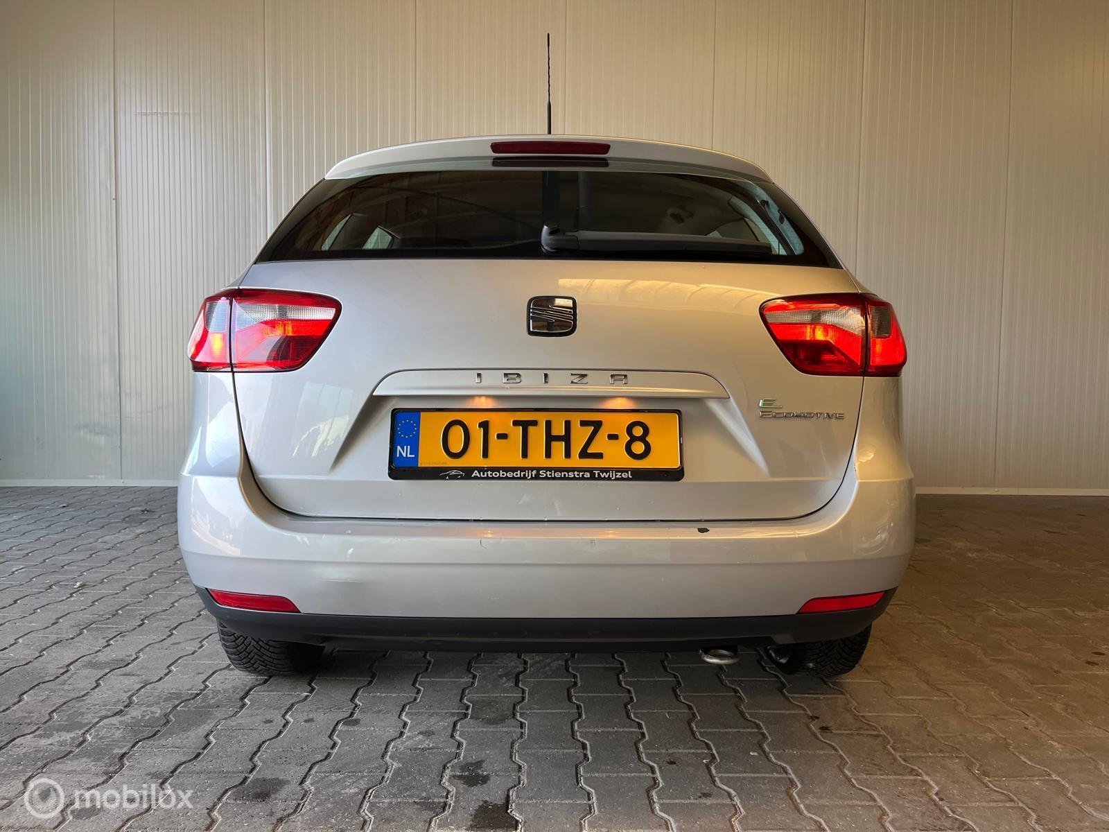 Foto van Seat Ibiza ST