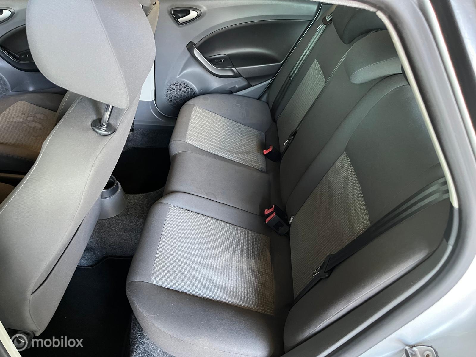 Foto van Seat Ibiza ST