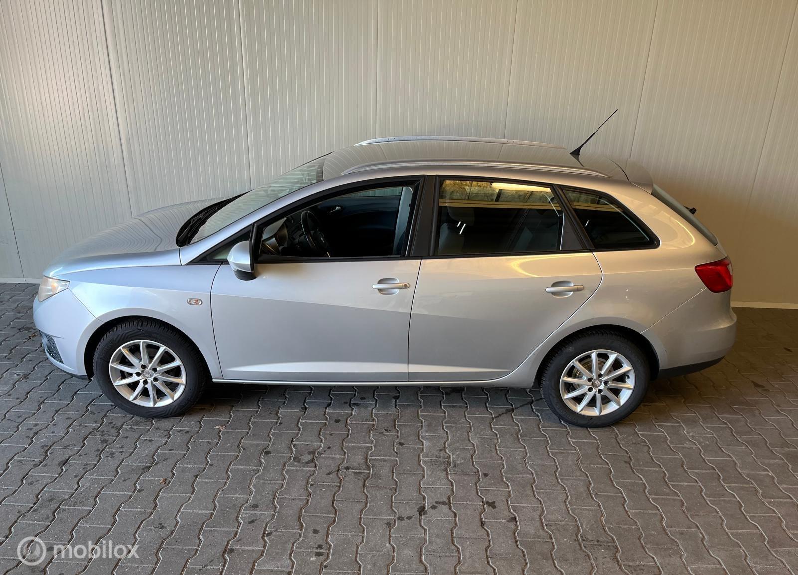 Foto van Seat Ibiza ST