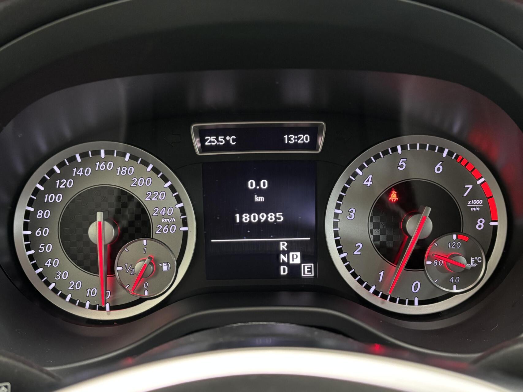 Foto van Mercedes-Benz A 200