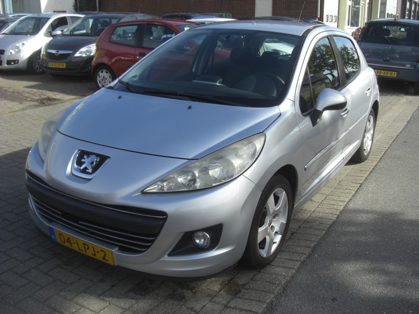 Peugeot 207 1.6 VTi Première 2010 - voorkant