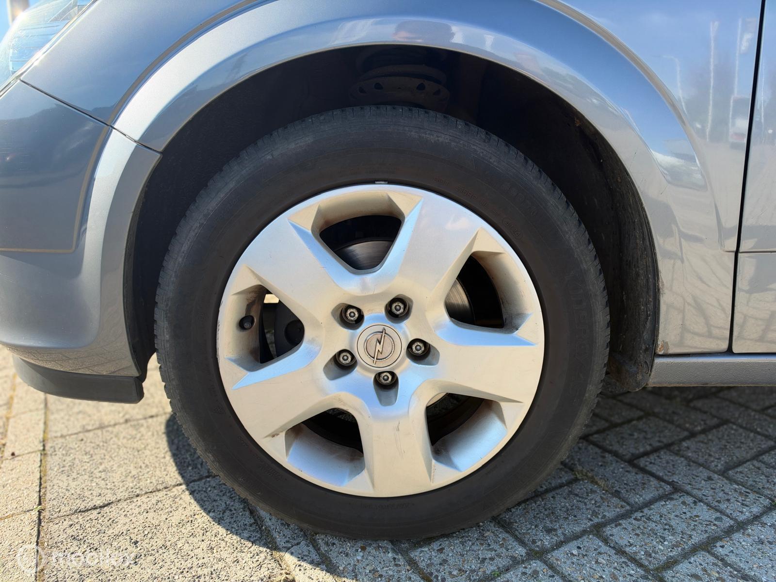 Foto van Opel Astra Station Wagon
