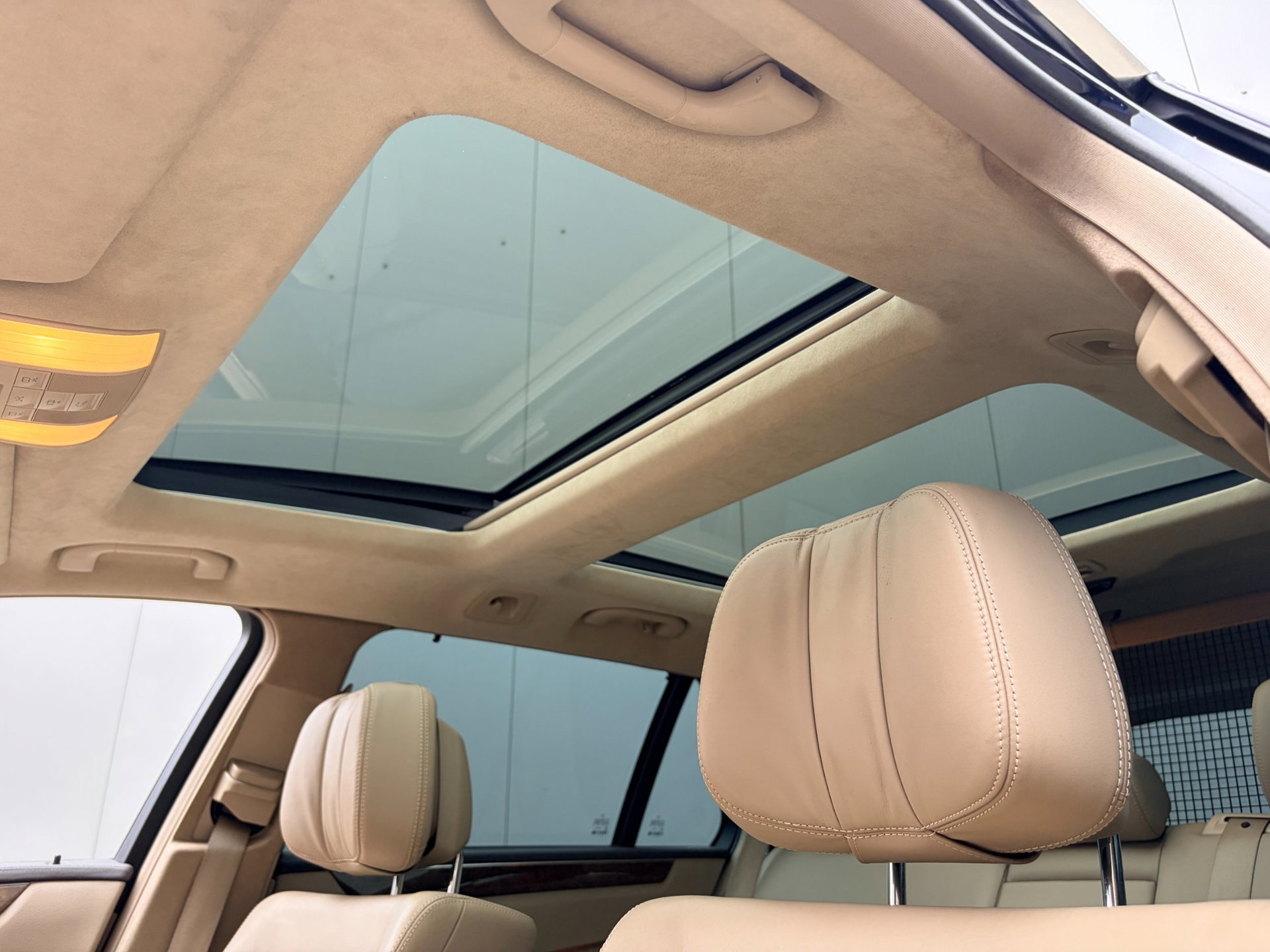 Foto van Mercedes-Benz E 500