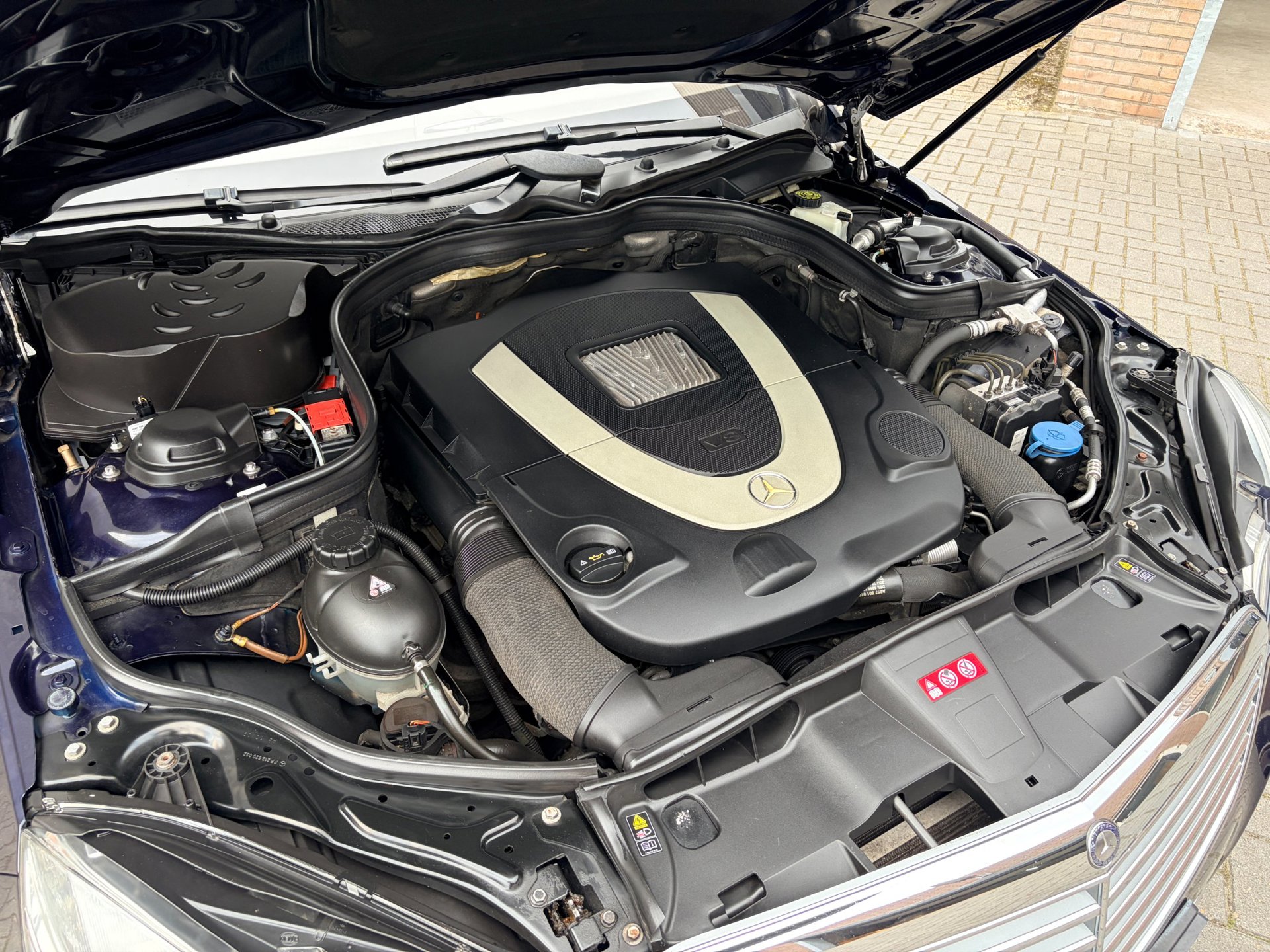 Foto van Mercedes-Benz E 500