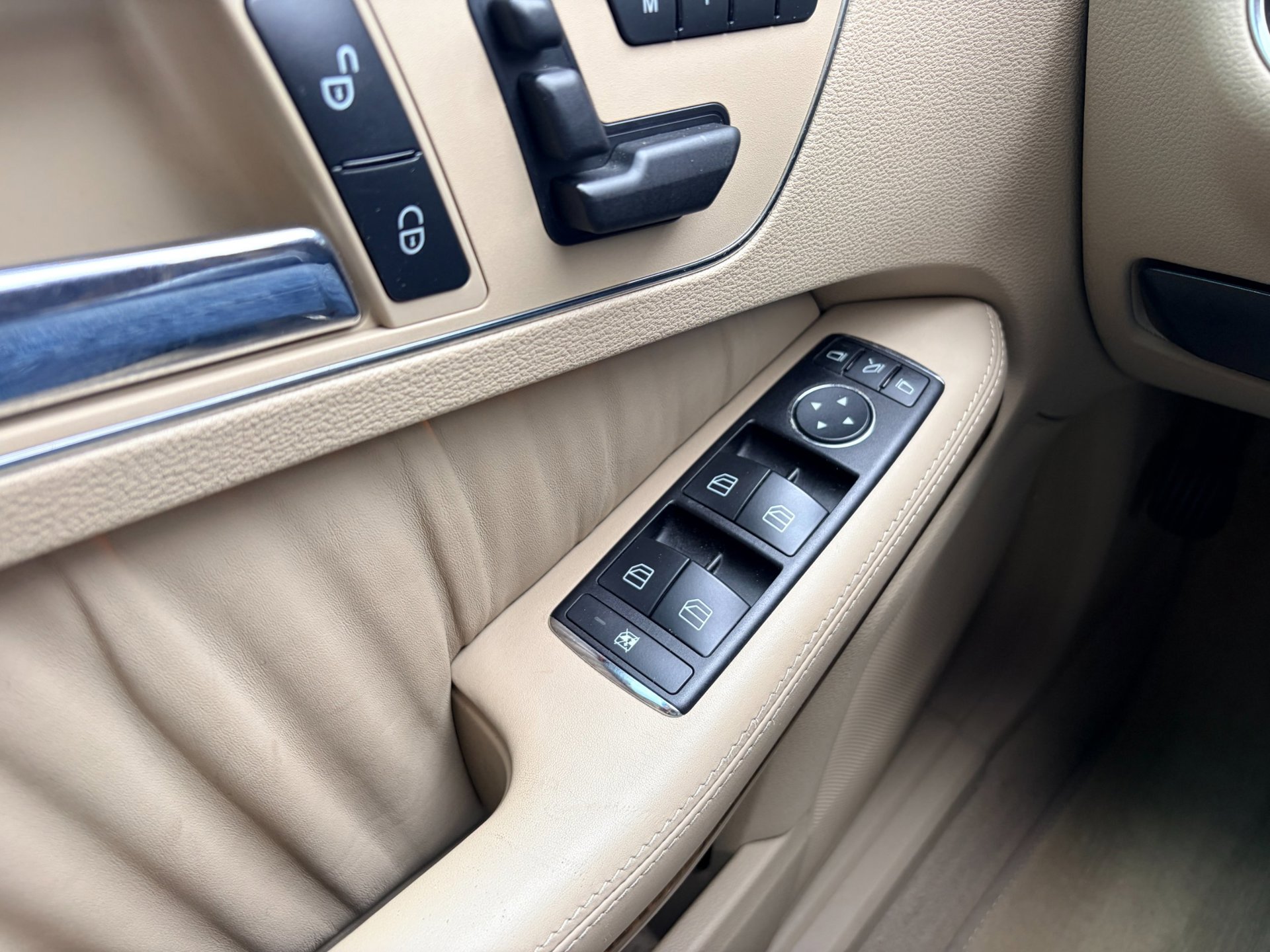 Foto van Mercedes-Benz E 500