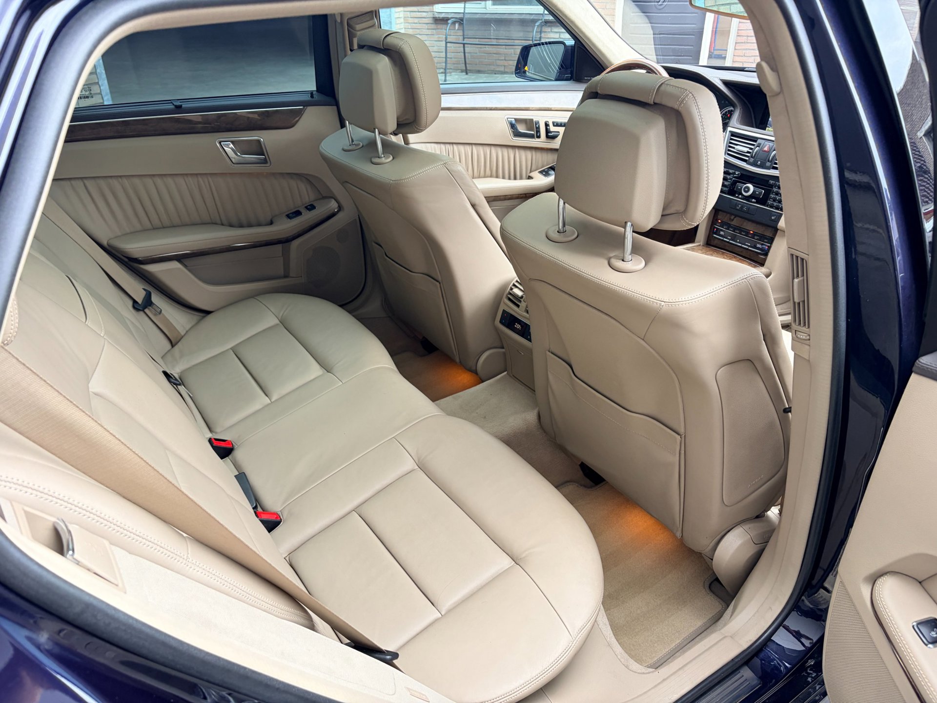 Foto van Mercedes-Benz E 500