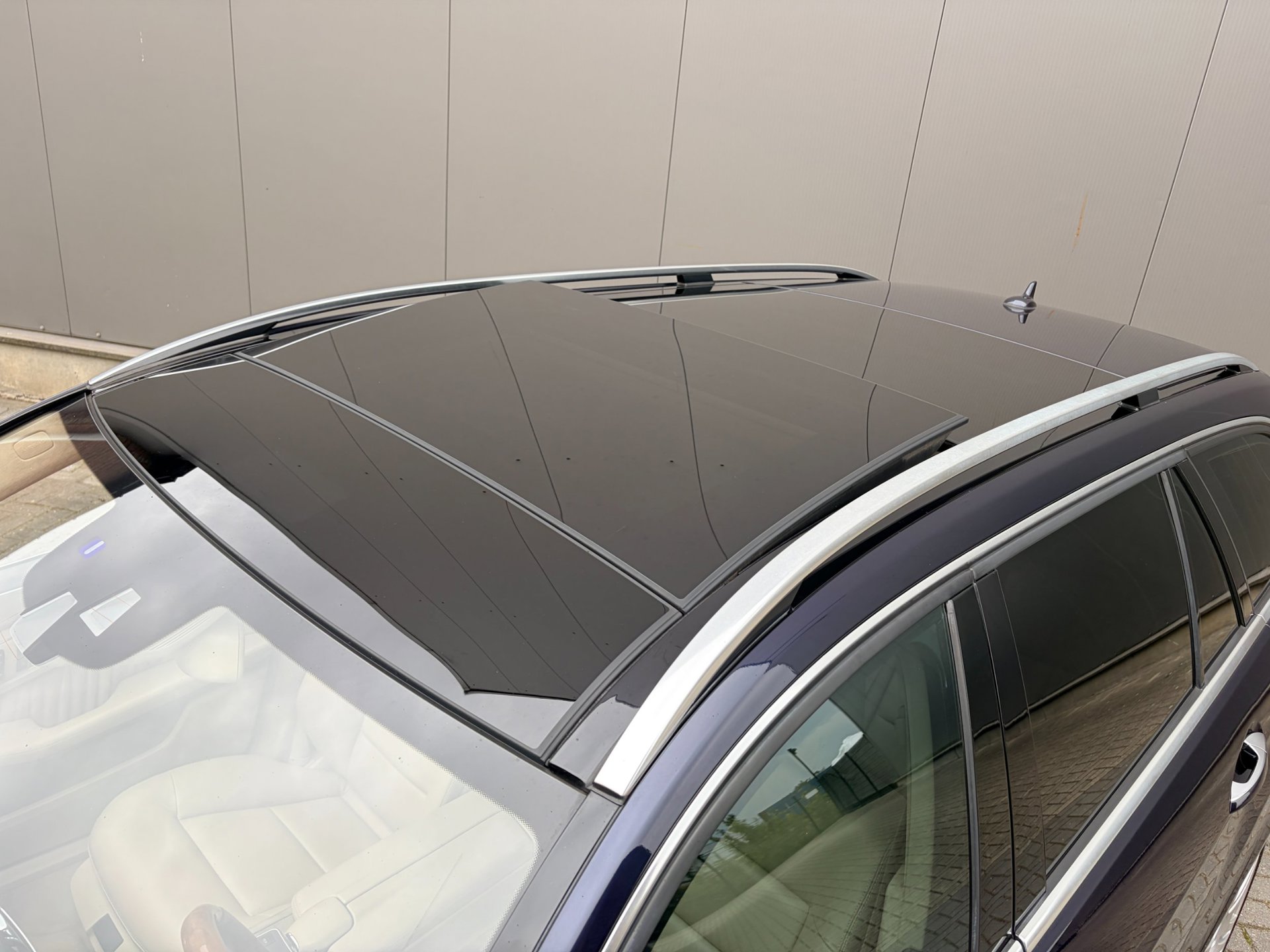 Foto van Mercedes-Benz E 500