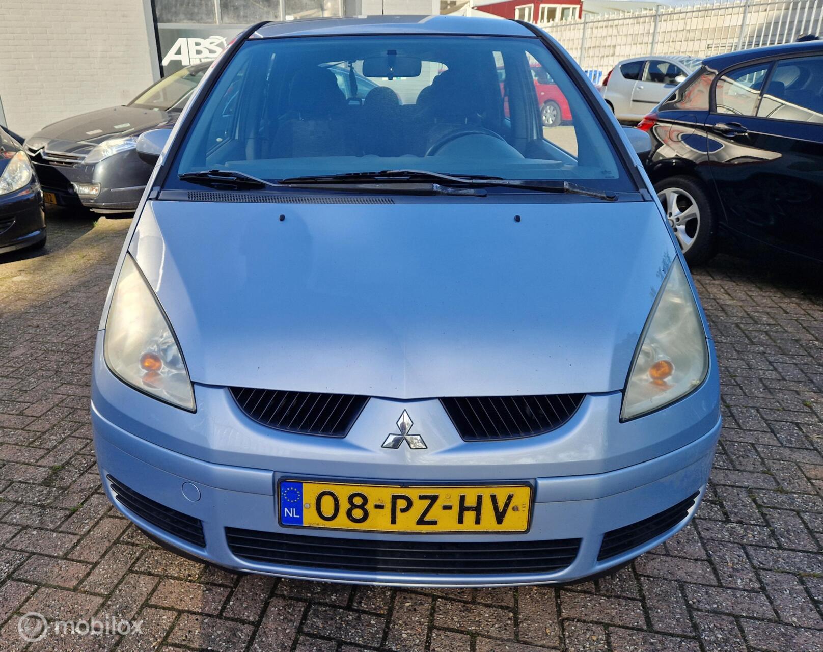 Foto van Mitsubishi Mitsubishi Colt