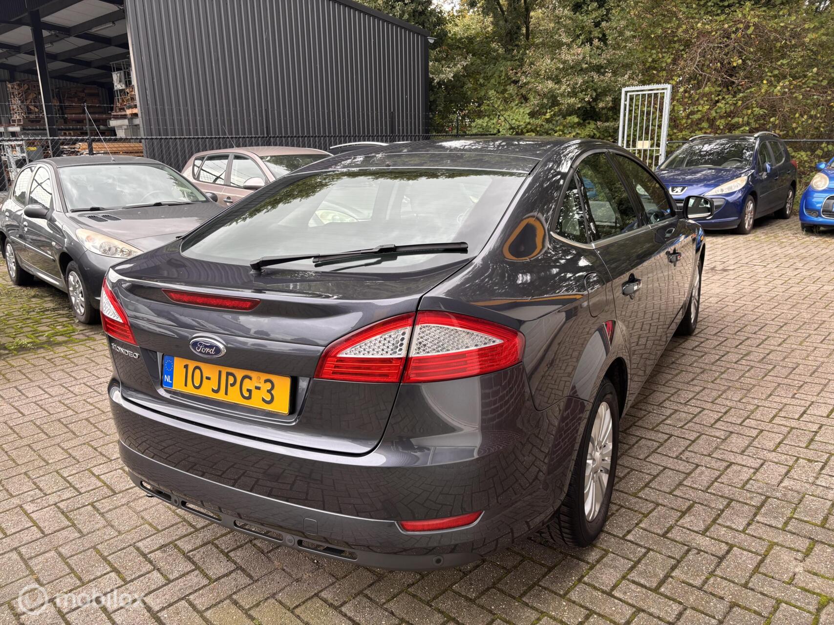 Foto van Ford Mondeo