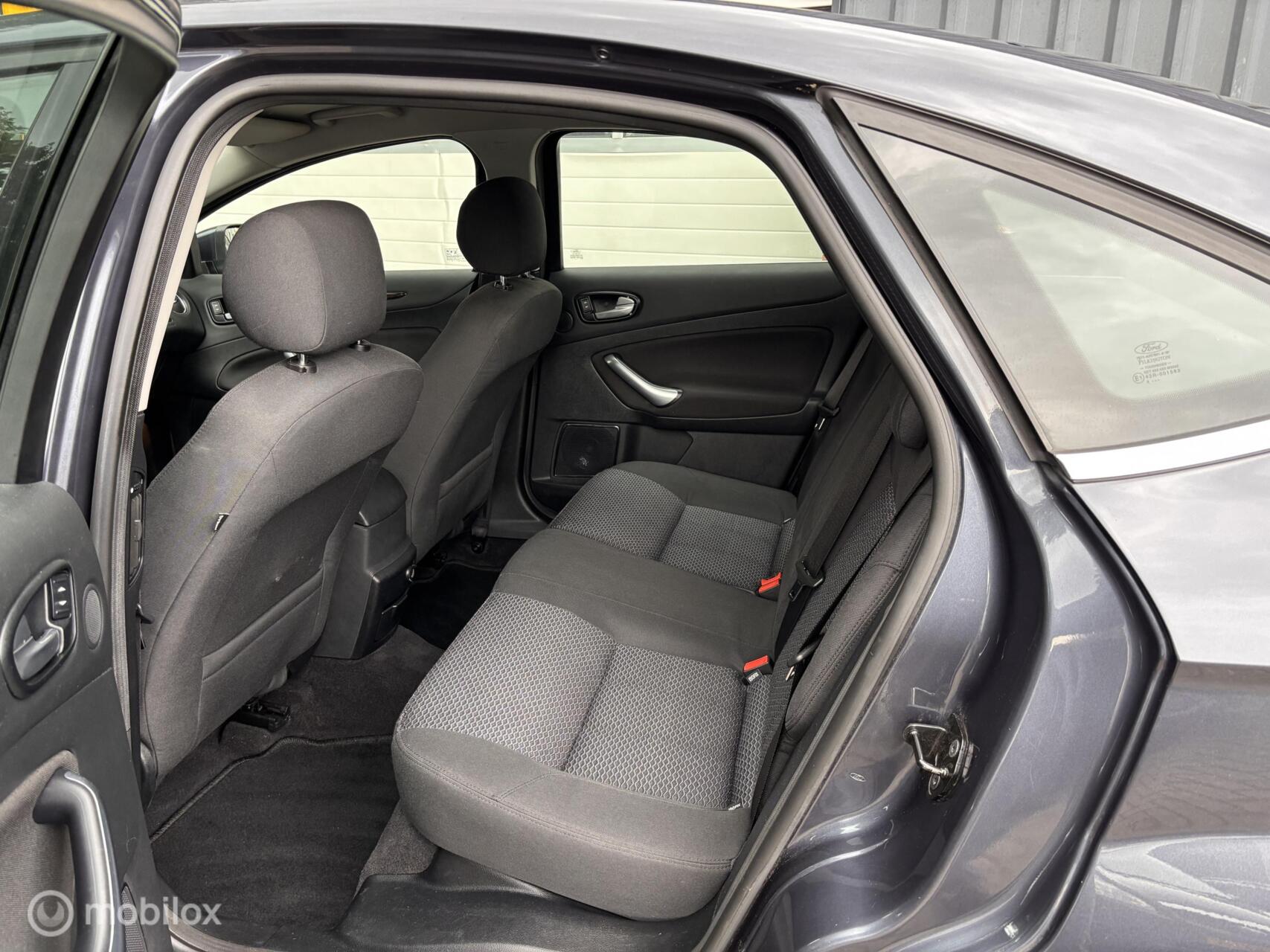 Foto van Ford Mondeo
