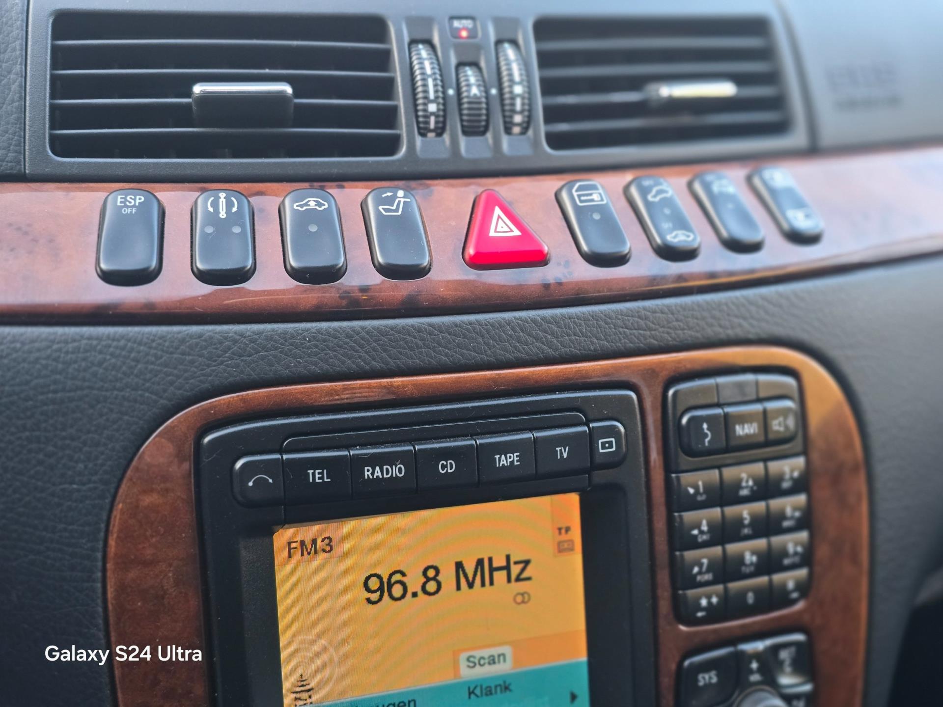 Foto van Mercedes-Benz S 320