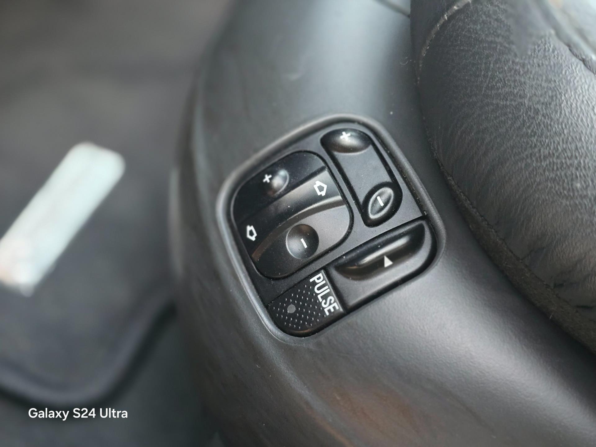 Foto van Mercedes-Benz S 320