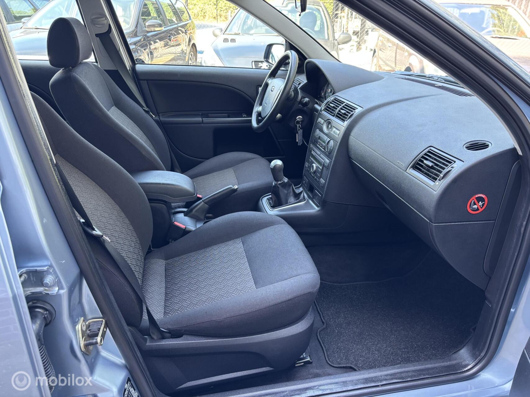 Foto van Ford Mondeo