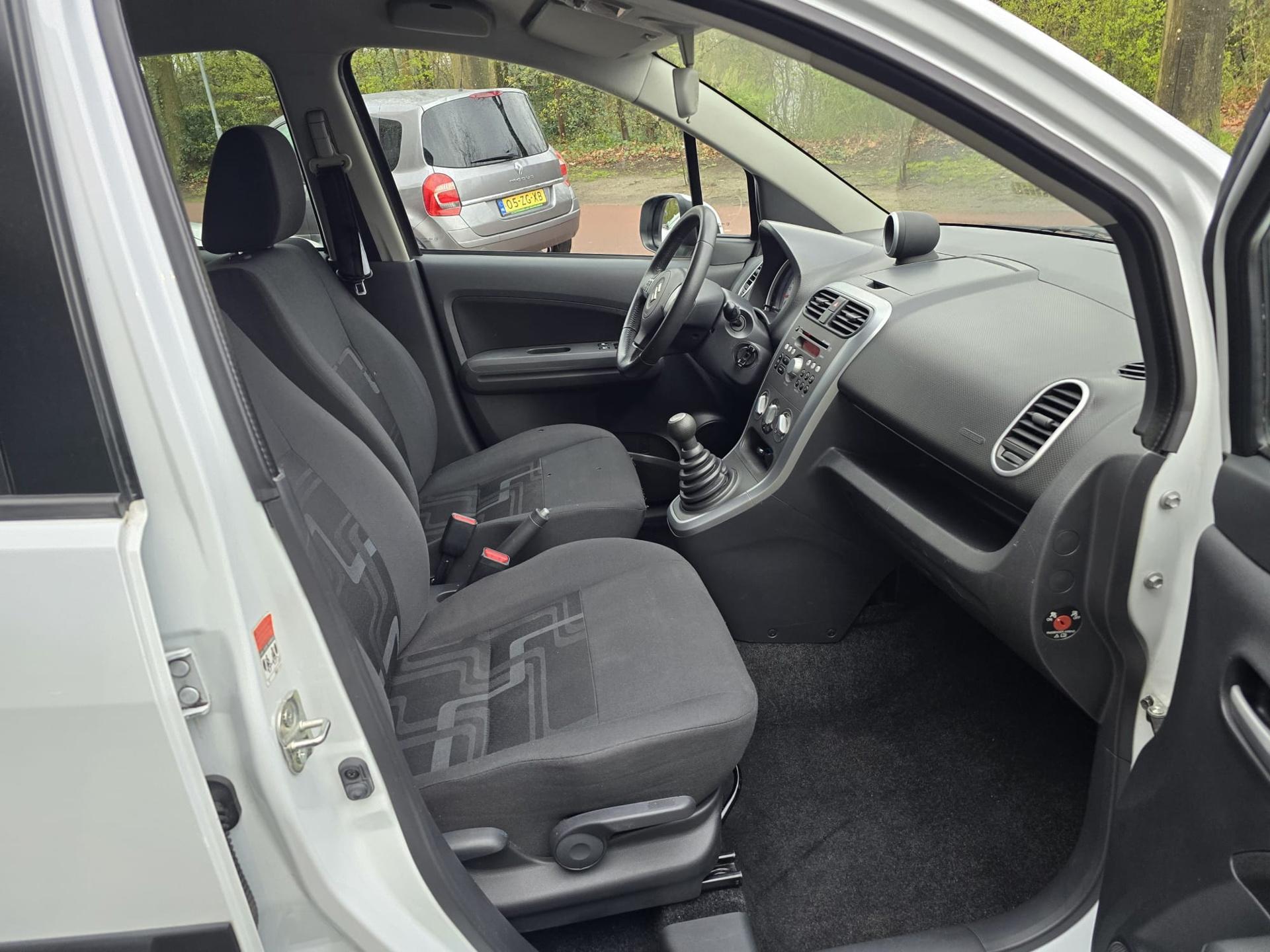 Foto van Suzuki Splash
