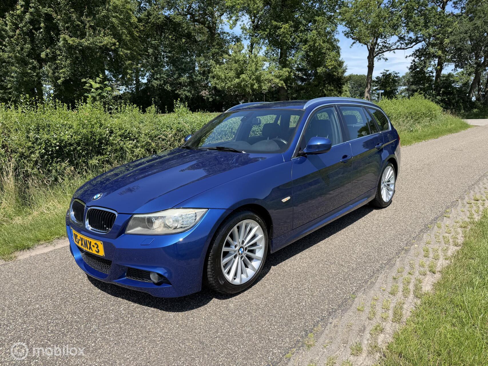 BMW 3er Reihe 318i M Sport Edition | Nieuwe Ketting! 2012 - voorkant