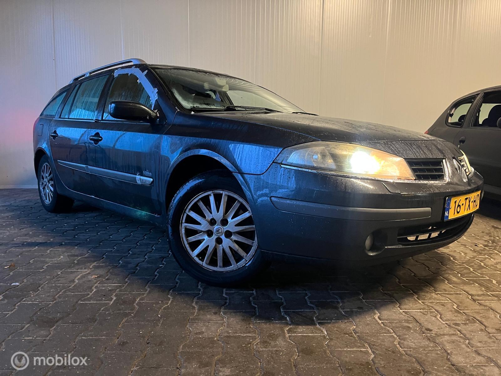 Foto van Renault Laguna Grand Tour