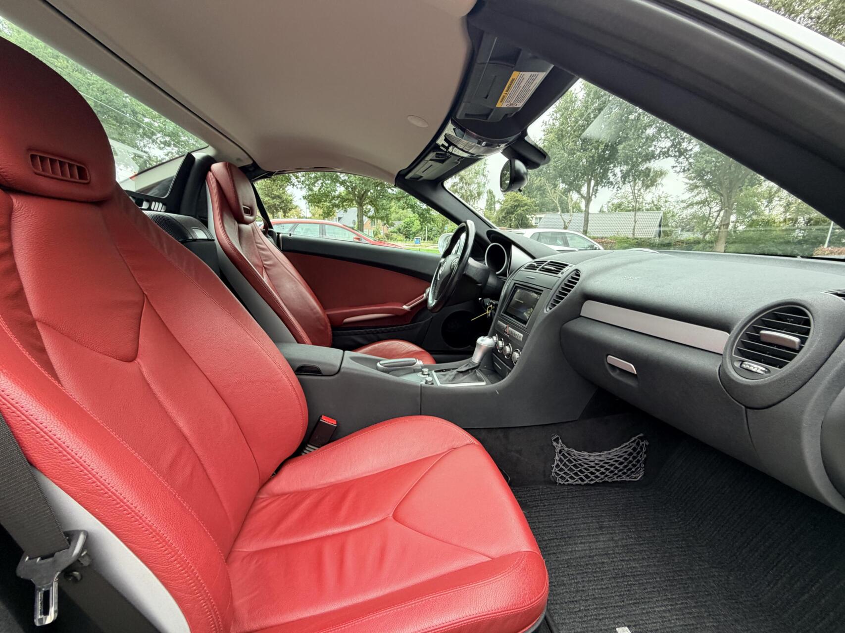 Foto van Mercedes-Benz SLK 200 Kompressor